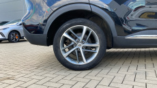 MG Hs 1.5 T-GDI Exclusive 5dr DCT Petrol Hatchback